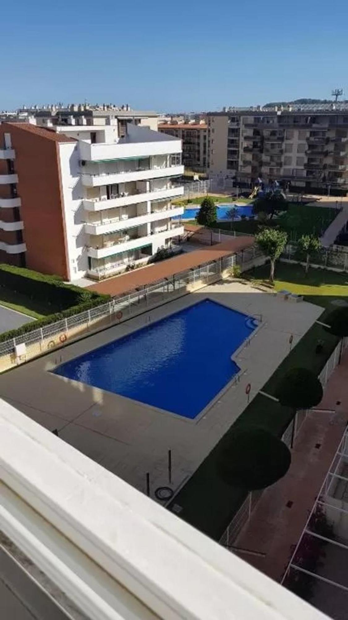 Costa Daurada Apartaments - Aquario Pineda 拉皮内达 外观 照片