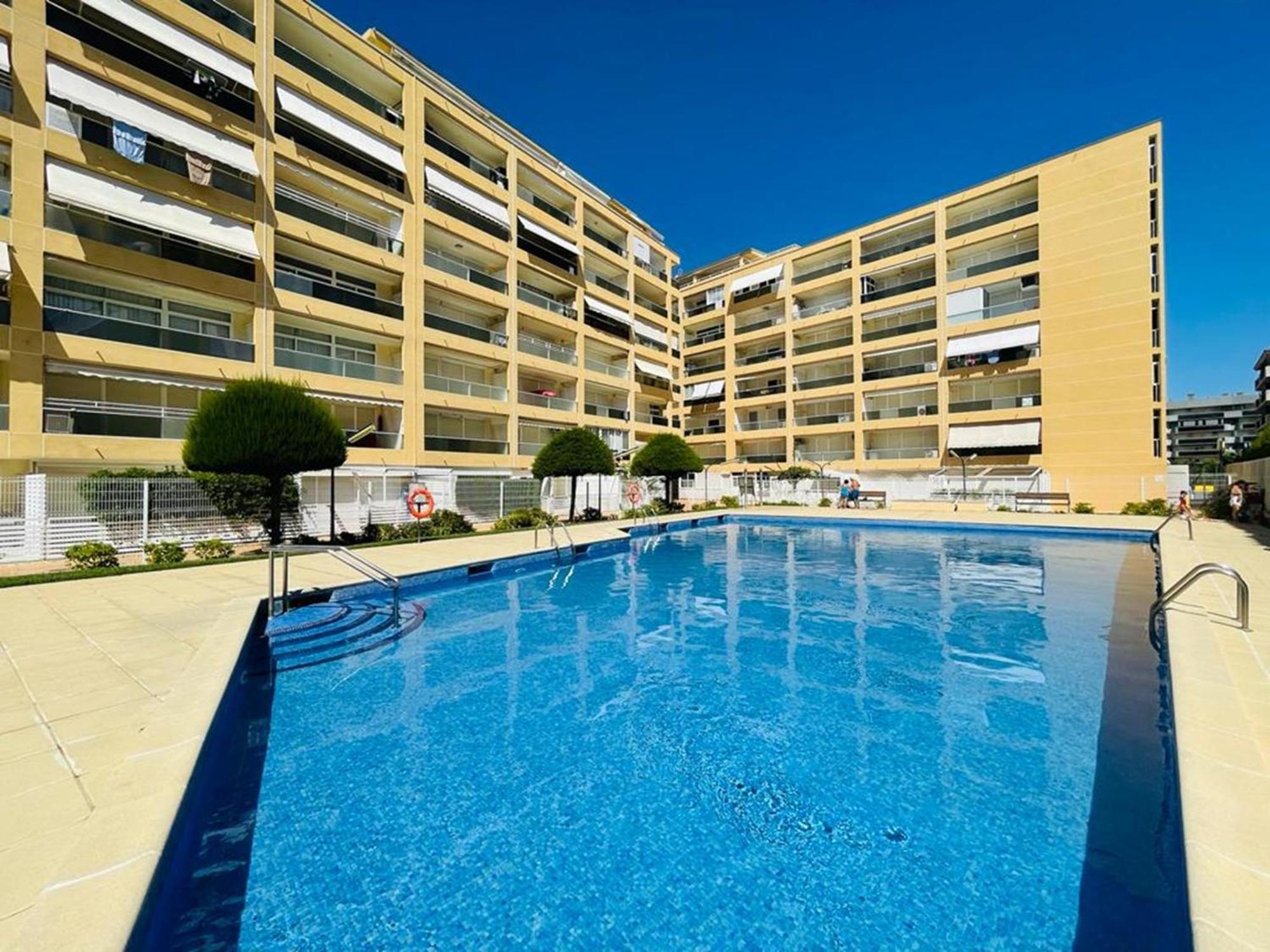 Costa Daurada Apartaments - Aquario Pineda 拉皮内达 外观 照片